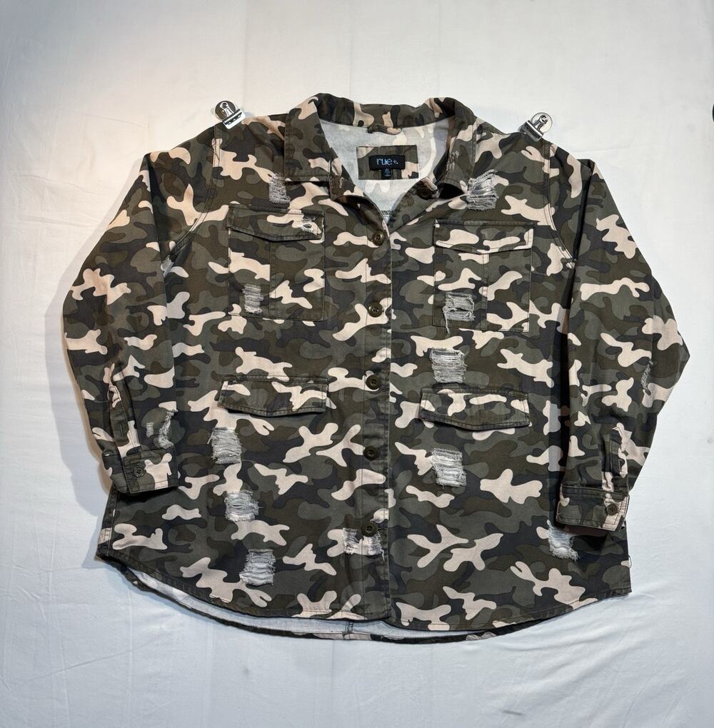 Rue+ Womens 2X Camo Utility Jacket Distressed Button Front Plus Size